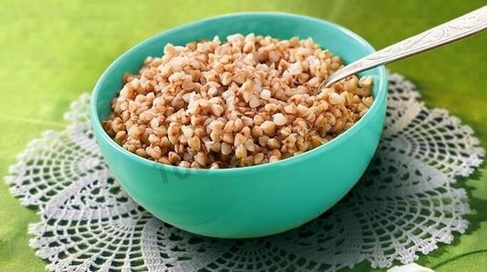 200 gramos de trigo sarraceno son a porción diaria estándar da dieta semanal